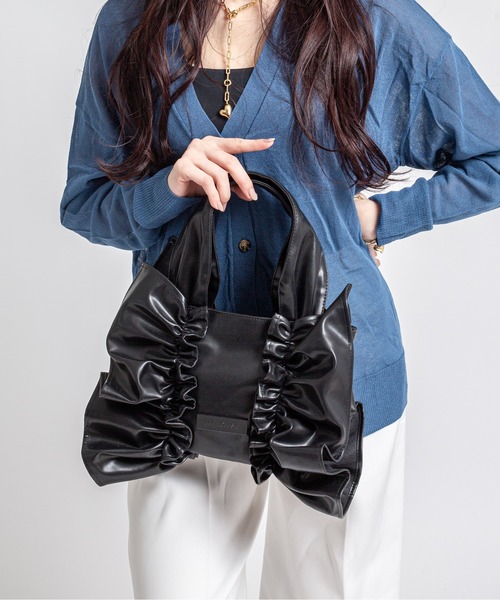 HELOYSE(エロイーズ)の「【HELOYSE/エロイーズ】フリルトートバッグ bobbonbutterfly tote PU leather S(トートバッグ・レディース・シルバー/ブラック・FREE)」の5枚目の写真