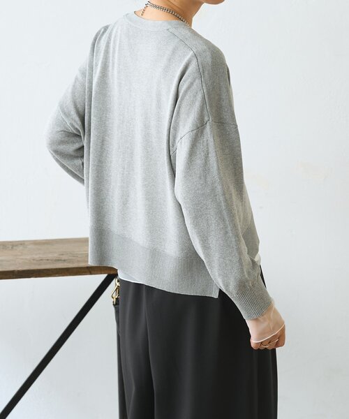 Jena espace merveilleux（ジェナ　エスパスメルヴェイユ）の「【体系カバー◎】シェルボタンカーディガン（カーディガン/ボレロ・レディース・ベージュ/ライトグレー・FREE）」の12枚目の写真