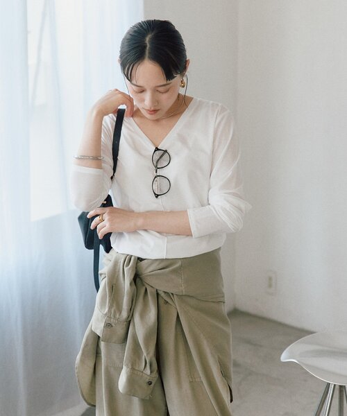 RIVE DROITE(リヴドロワ)の「【着回し力抜群】2wayセミシアーロンTee(Tシャツ/カットソー・レディース・ブラック/ピンク/ホワイト・FREE)」の13枚目の写真