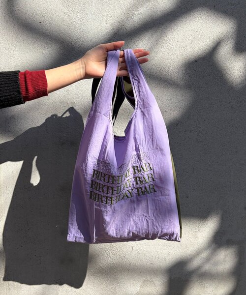 BIRTHDAY BAR（バースデイバー）の「BBロゴ刺繍エコバッグショルダー付き（エコバッグ/サブバッグ・レディース・バイオレット/サックスブルー/ブラック/ネイビー・0）」の4枚目の写真