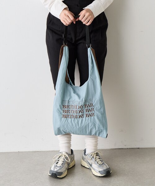 BIRTHDAY BAR（バースデイバー）の「BBロゴ刺繍エコバッグショルダー付き（エコバッグ/サブバッグ・レディース・バイオレット/サックスブルー/ブラック/ネイビー・0）」の15枚目の写真