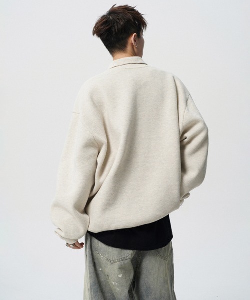 NOWLE(ノウル)の「【NOWLE】ルーズシルエット スキッパー プルオーバー ポロニット(ニット/セーター・メンズ・ダークグレー/ライトベージュ・LARGE/MEDIUM/X-LARGE/SMALL)」の14枚目の写真