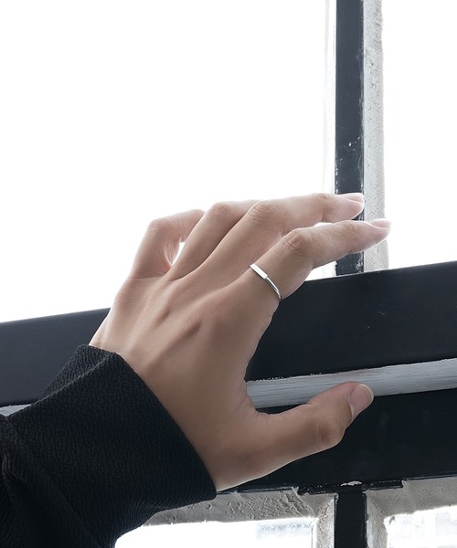 MinoriTY(マイノリティ)の「【MinoriTY select】ステップノットリング 指輪 メンズ ウィメンズ ユニセックス(リング・メンズ・シルバー・L/M/S/XS)」の7枚目の写真