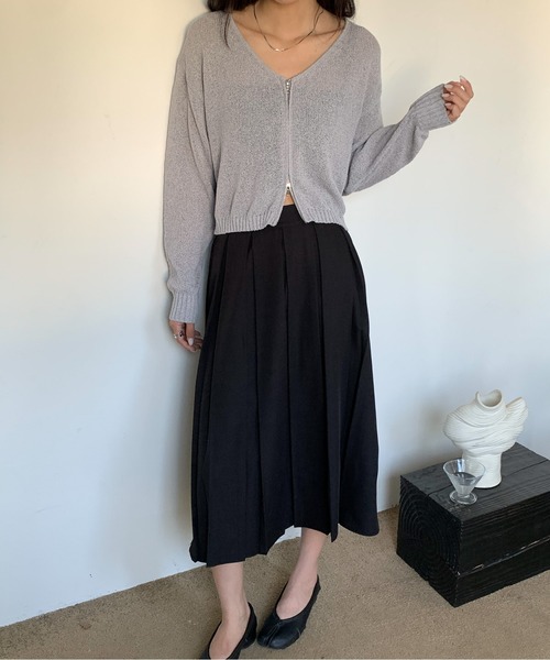 Siel(シエル)の「ジップシアーカーディガン 冬服(カーディガン/ボレロ・レディース・グレー/ホワイト/ライトブルー/ブラック・FREE)」の21枚目の写真