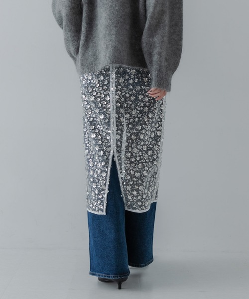 URBAN RESEARCH（アーバンリサーチ）の「スパンコールチュールレイヤードスカート（スカート・レディース・オフホワイト・FREE）」の4枚目の写真