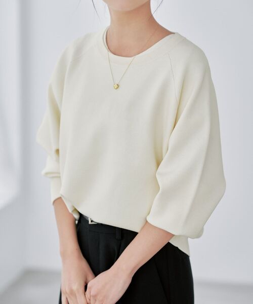 COHINA（コヒナ）の「スムースニットプルオーバー 【低身長・小柄女性】（ニット/セーター・レディース・ホワイト/ネイビー/ブルー/ピンク・ONE SIZE）」の2枚目の写真