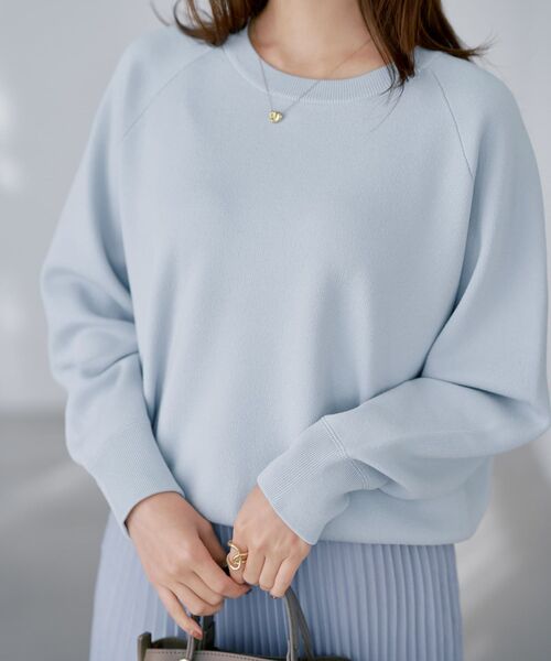 COHINA（コヒナ）の「スムースニットプルオーバー 【低身長・小柄女性】（ニット/セーター・レディース・ホワイト/ネイビー/ブルー/ピンク・ONE SIZE）」の3枚目の写真