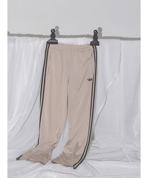 adidas Originals(アディダスオリジナルス)の「【adidas Originals for LITTLE UNION TOKYO】KE6679 FIREBIRD TRACK PANTS ファイヤーバード トラックパンツ(その他パンツ・レディース・ベージュ・XS/S/M/L/XL/XXL)」の5枚目の写真