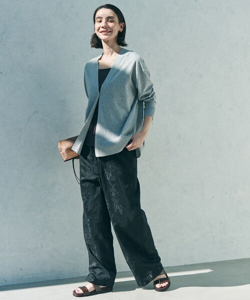 UNFILO(アンフィーロ)の「【ウエストゴム】ボタニカル エンブロイダリー パンツ(その他パンツ・レディース・ブラック系/アイボリー系・X-SMALL/MEDIUM/LARGE/SMALL)」の11枚目の写真