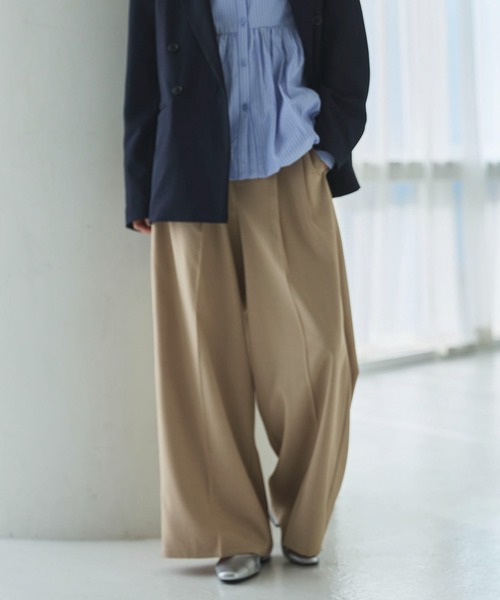 archives(アルシーヴ)の「【ONかわ】ウォッシャブルベルト付きスラックス(スラックス・レディース・グレー/ブラック/ベージュ・SMALL/MEDIUM)」の1枚目の写真