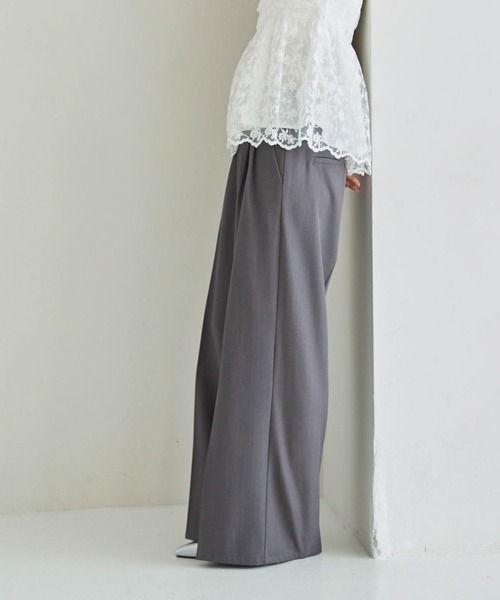 archives(アルシーヴ)の「【ONかわ】ウォッシャブルベルト付きスラックス(スラックス・レディース・グレー/ブラック/ベージュ・SMALL/MEDIUM)」の12枚目の写真