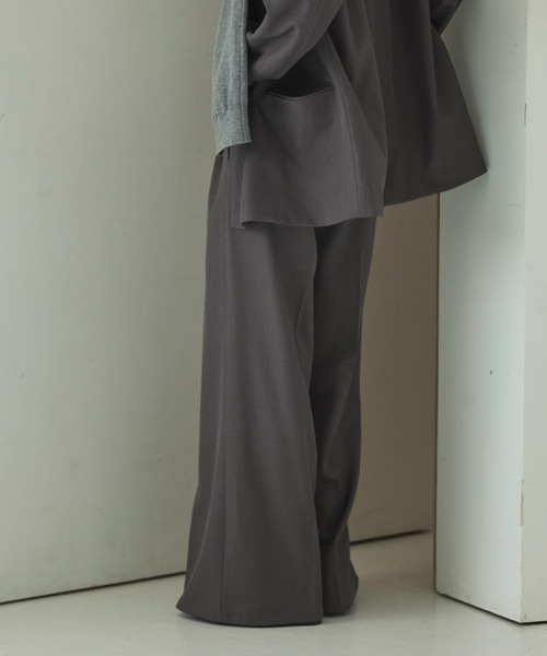 archives(アルシーヴ)の「【ONかわ】ウォッシャブルベルト付きスラックス(スラックス・レディース・グレー/ブラック/ベージュ・SMALL/MEDIUM)」の6枚目の写真