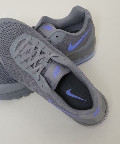 NIKE(ナイキ)の「NIKE/ナイキ エア マックス インビガー(スニーカー・メンズ・グレー・26/27/28)」の2枚目の写真