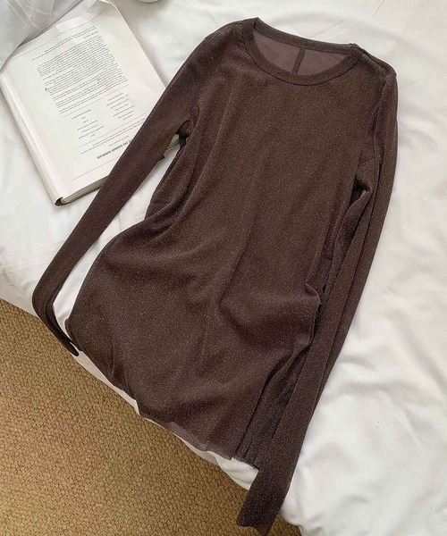LOWO(ロワ)の「素材◎高見えラメシアートップス 長袖 インナー シースルー(Tシャツ/カットソー・レディース・アイボリー/ホワイト/ブラウン/チャコールグレー/ブラック・M/L)」の6枚目の写真
