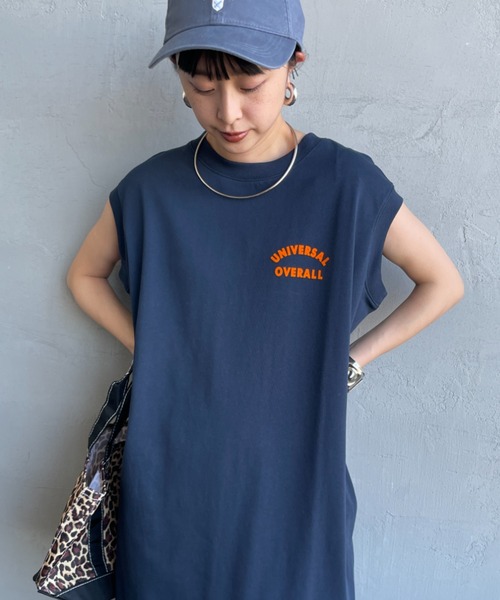 UNIVERSAL OVERALL（ユニバーサルオーバーオール）の「【WEB先行予約】［UNIVERSAL OVERALL/ユニバーサルオーバーオール］フロッキーワンポイントロゴ ノースリーブ マキシ丈ワンピース（ワンピース・レディース・ブラック/アイボリー/ネイビー・F）」の3枚目の写真