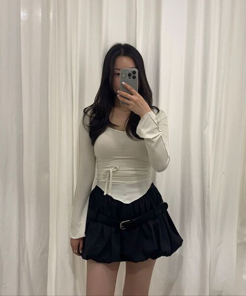 MOIFAIRE（モイフェア）の「BELTED BALLOON SKIRT / BLACK（スカート・レディース・ブラック・OS）」の5枚目の写真
