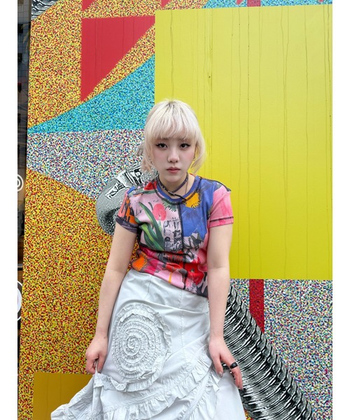 Desigual(デシグアル)の「フラワーコラージュラメジャージーTシャツ(Tシャツ/カットソー・レディース・レッド・M/L/XL/XS/S)」の7枚目の写真
