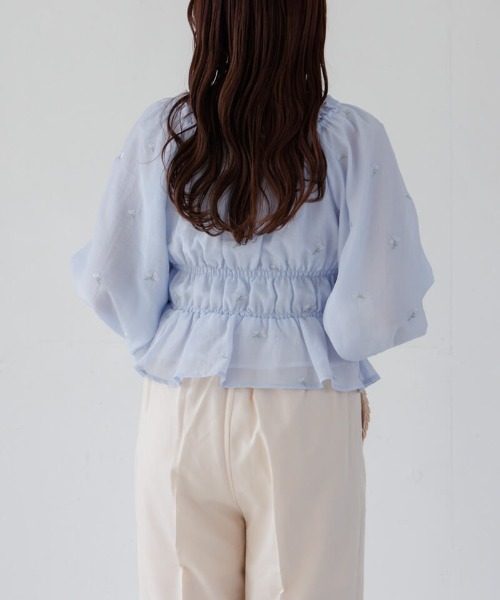 flower（フラワー）の「シャイニーフラワーブラウス（シャツ/ブラウス・レディース・ブルー/ホワイト・FREE）」の8枚目の写真