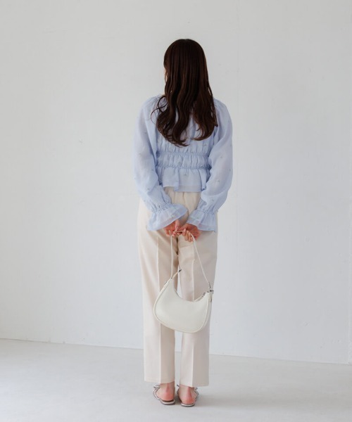 flower（フラワー）の「シャイニーフラワーブラウス（シャツ/ブラウス・レディース・ブルー/ホワイト・FREE）」の11枚目の写真