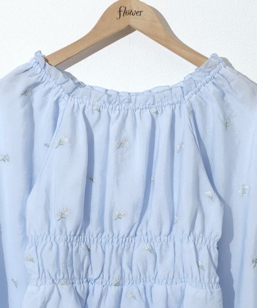 flower（フラワー）の「シャイニーフラワーブラウス（シャツ/ブラウス・レディース・ブルー/ホワイト・FREE）」の20枚目の写真