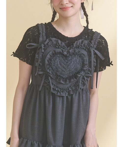 merry jenny(メリージェニー)の「ribbon lace tee(Tシャツ/カットソー・レディース・ブラック/オフホワイト・FREE)」の2枚目の写真