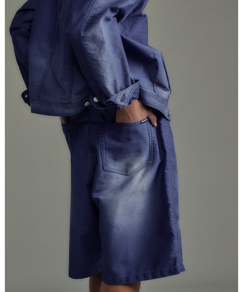 ADAM PATEK(アダムパテック)の「blasted light moleskin wide shorts ショートパンツ(その他パンツ・メンズ・ブルー/ブラック・1/2)」の1枚目の写真