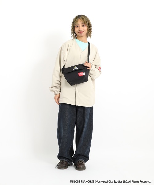 Manhattan Portage（マンハッタンポーテージ）の「Nylon Messenger Bag (XS) BP W/DIV MGNT 500D CORDURA / MINIONS（メッセンジャーバッグ・レディース・ブラック・X-SMALL）」の13枚目の写真