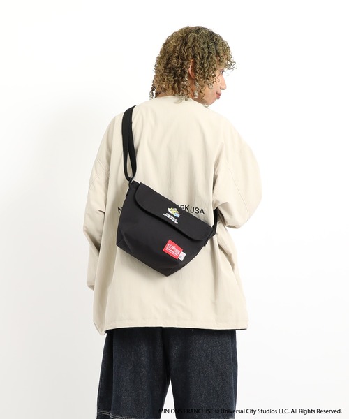 Manhattan Portage（マンハッタンポーテージ）の「Nylon Messenger Bag (XS) BP W/DIV MGNT 500D CORDURA / MINIONS（メッセンジャーバッグ・レディース・ブラック・X-SMALL）」の14枚目の写真