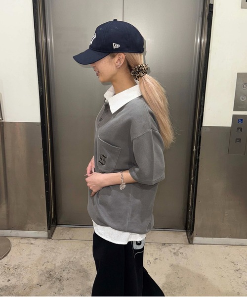 sedacle(セダクル)の「加工針抜きヘンリートップス(Tシャツ/カットソー・メンズ・チャコールグレー/ライトブルー・SMALL/LARGE/MEDIUM)」の5枚目の写真