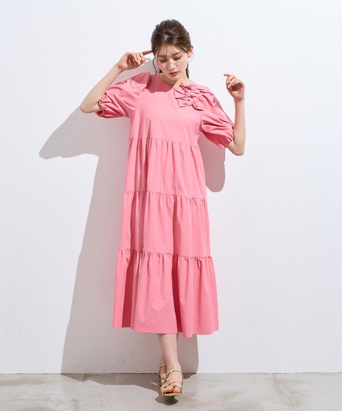 Rose Tiara(ローズティアラ)の「【接触冷感/UVカット/遮熱】ティアードマキシワンピース(ワンピース・レディース・ネイビー/ピンク/ブルー・38/42/46)」の6枚目の写真