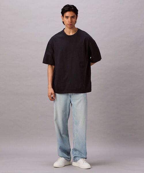 Calvin Klein(カルバン・クライン)の「リラックスピグメントダイTシャツ(Tシャツ/カットソー・メンズ・ダークブルー/オフホワイト/ブラック・S/M/L/XL)」の12枚目の写真