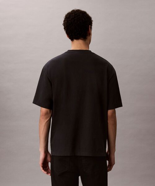 Calvin Klein(カルバン・クライン)の「リラックスピグメントダイTシャツ(Tシャツ/カットソー・メンズ・ダークブルー/オフホワイト/ブラック・S/M/L/XL)」の5枚目の写真