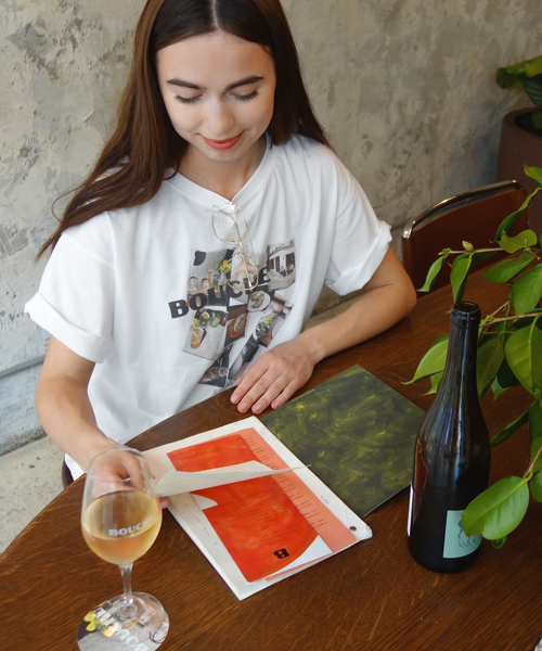 SLOBE IENA(スローブイエナ)の「BOUCHE SLOBE別注 LOGO TEE(Tシャツ/カットソー・レディース・オレンジ/ピンク/ホワイト・FREE)」の7枚目の写真