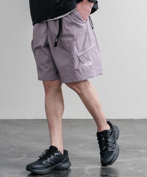 THE NORTH FACE（ザノースフェイス）の「THE NORTH FACE WORKWAY SHORTS 接触冷感ロゴ刺繍ショートワイドパンツ（その他パンツ・メンズ・ブラック/カーキ/ライラック・XL/L/M/XXL）」の3枚目の写真
