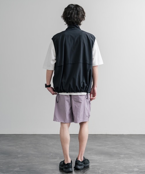 THE NORTH FACE（ザノースフェイス）の「THE NORTH FACE WORKWAY SHORTS 接触冷感ロゴ刺繍ショートワイドパンツ（その他パンツ・メンズ・ブラック/カーキ/ライラック・XL/L/M/XXL）」の15枚目の写真