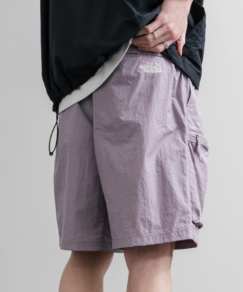 THE NORTH FACE（ザノースフェイス）の「THE NORTH FACE WORKWAY SHORTS 接触冷感ロゴ刺繍ショートワイドパンツ（その他パンツ・メンズ・ブラック/カーキ/ライラック・XL/L/M/XXL）」の17枚目の写真