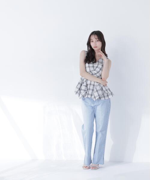 NATURAL BEAUTY BASIC(ナチュラルビューティーベーシック)の「チェックペプラムブラウス(シャツ/ブラウス・レディース・パープル系その他/ホワイト系その他/ブラック系その他2・フリ-)」の4枚目の写真