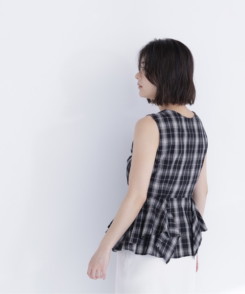 NATURAL BEAUTY BASIC(ナチュラルビューティーベーシック)の「チェックペプラムブラウス(シャツ/ブラウス・レディース・パープル系その他/ホワイト系その他/ブラック系その他2・フリ-)」の11枚目の写真