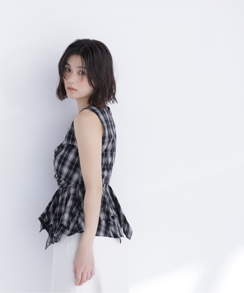 NATURAL BEAUTY BASIC(ナチュラルビューティーベーシック)の「チェックペプラムブラウス(シャツ/ブラウス・レディース・パープル系その他/ホワイト系その他/ブラック系その他2・フリ-)」の15枚目の写真