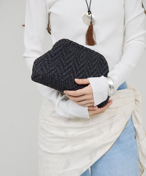 GALLARDAGALANTE（ガリャルダガランテ）の「【Caterina Bertini×2.718】チェーンバッグ（ショルダーバッグ・レディース・ブラック/ベージュ・FREE）」の2枚目の写真