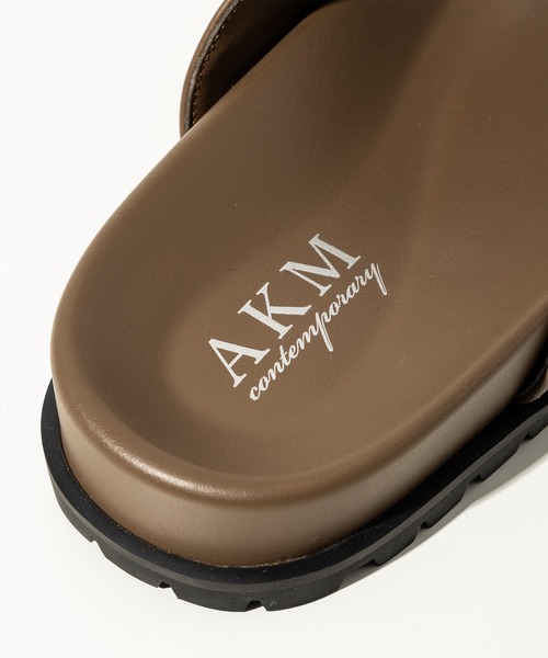 AKM Contemporary(エイケイエムコンテンポラリー)の「【WEB・直営店限定】AKM Contemporary(エイケイエムコンテンポラリー)フルグレインレザー 本革クロスストラップサンダル(サンダル・メンズ・ブラウン/ブラック・28/27/26/25)」の8枚目の写真