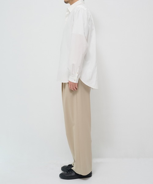 markaware(マーカウェア)の「【MARKAWARE/マーカウェア】TRIPLE PLEATED EASY TROUSERS/【軽涼ウール】/60/2オーガニック強燃ボイル3/2ツイル / トリプルプリーテッドイージートラウザーズ(スラックス・メンズ・ベージュ/ブラック・3/2/1)」の8枚目の写真