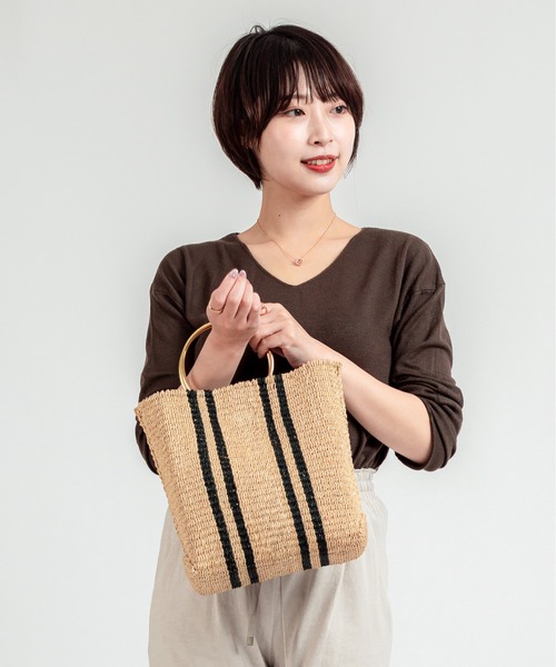 The Bagmati(ザバグマティ)の「【The Bagmati/ザバグマティ】マニラ麻かごバッグ メタルリング ストライプ柄(かごバッグ・レディース・ブラウン/ナチュラル・FREE)」の13枚目の写真