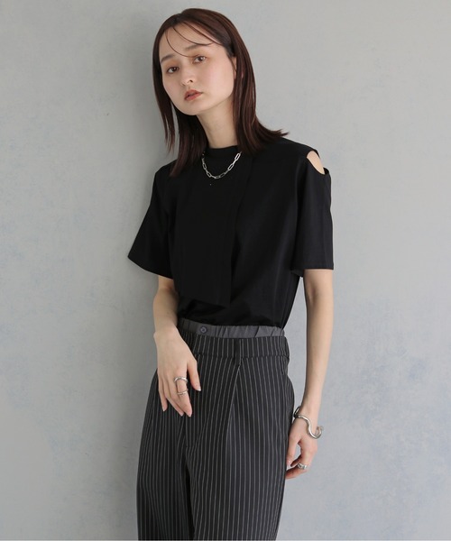 &g'aime(アンジェム)の「【&g'aime 】ケープレイヤードトップス Cape Layered Top(Tシャツ/カットソー・レディース・ブラック/オフホワイト・FREE)」の13枚目の写真