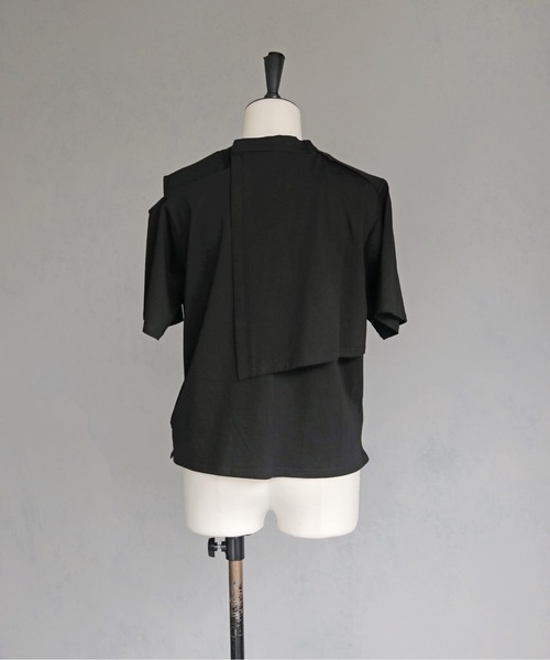&g'aime(アンジェム)の「【&g'aime 】ケープレイヤードトップス Cape Layered Top(Tシャツ/カットソー・レディース・ブラック/オフホワイト・FREE)」の22枚目の写真