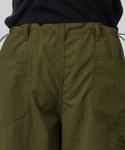 Lee(リー)の「Lee/リー COMFY PAINTER SHORTS【SLIMからWIDEまで選べる4シルエット】(デニムパンツ・メンズ・オリーブ/インディゴブルー/チャコール・31/33/35/29)」の7枚目の写真