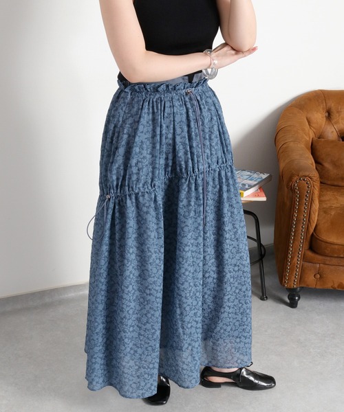 cepo(セポ)の「〈セットアップ対応〉エンボスフラワー刺繍ドロストスカート(スカート・レディース・ブルー系/ブラック系・M)」の16枚目の写真