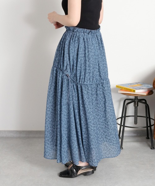 cepo(セポ)の「〈セットアップ対応〉エンボスフラワー刺繍ドロストスカート(スカート・レディース・ブルー系/ブラック系・M)」の10枚目の写真