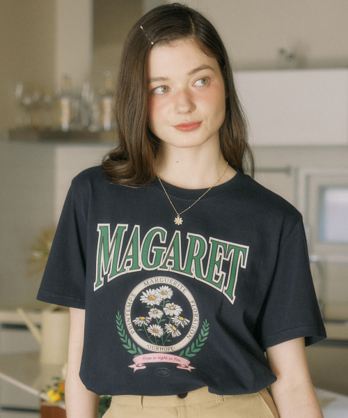 OURHOPE(アワーホープ)の「マガレットアートワークTシャツ - ネイビー(Tシャツ/カットソー・レディース・ネイビー・1(S)/2(M))」の3枚目の写真
