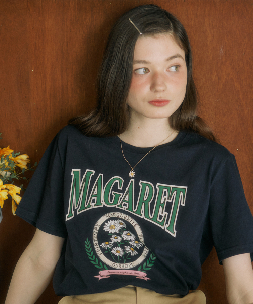 OURHOPE(アワーホープ)の「マガレットアートワークTシャツ - ネイビー(Tシャツ/カットソー・レディース・ネイビー・1(S)/2(M))」の4枚目の写真